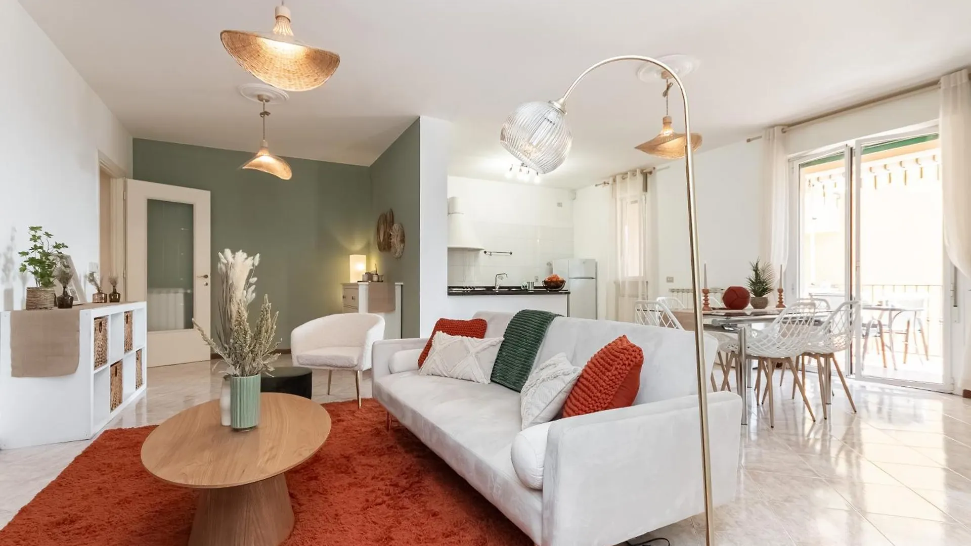 Mediterranee - 200M Dal Mare, Parcheggio Privato, Idromassaggio Imperia Apartmán